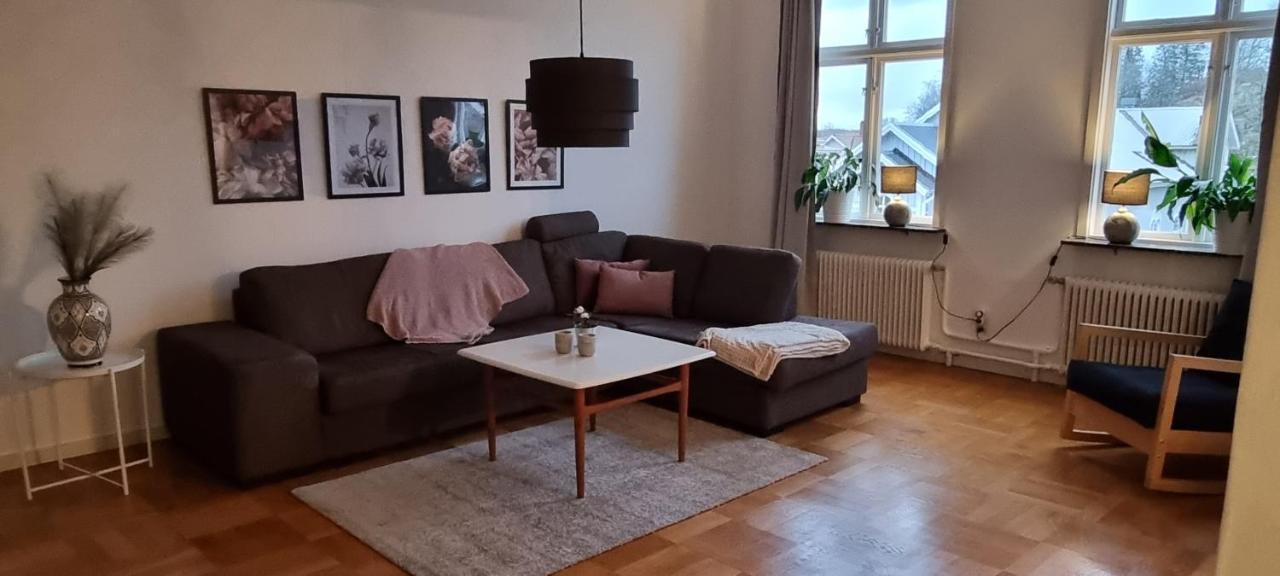 Kungsgatan 30 Apartment Amal Exterior photo